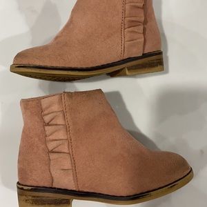 Toddler boots